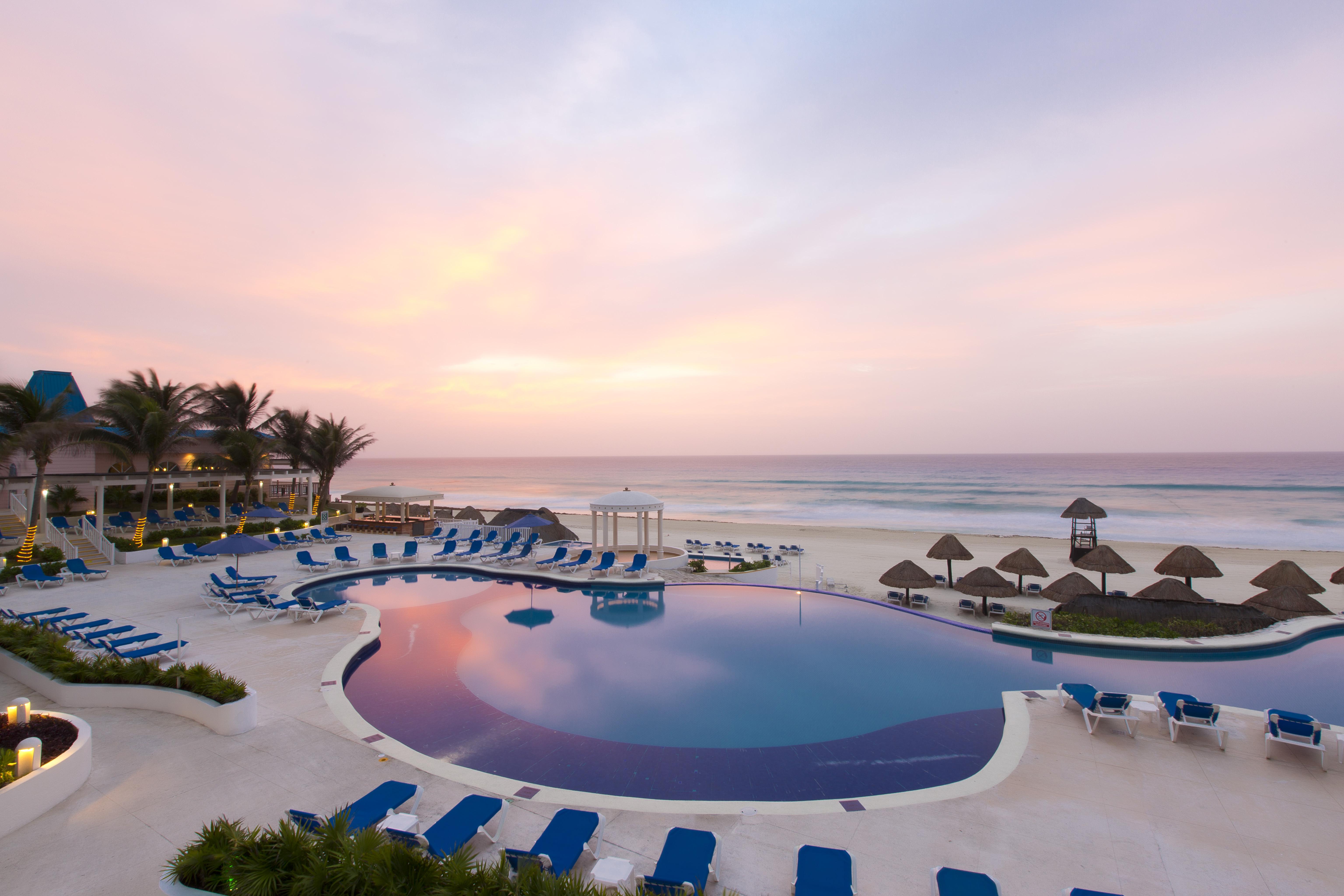Golden Parnassus Resort & Spa (Adults Only) Cancún Exteriör bild