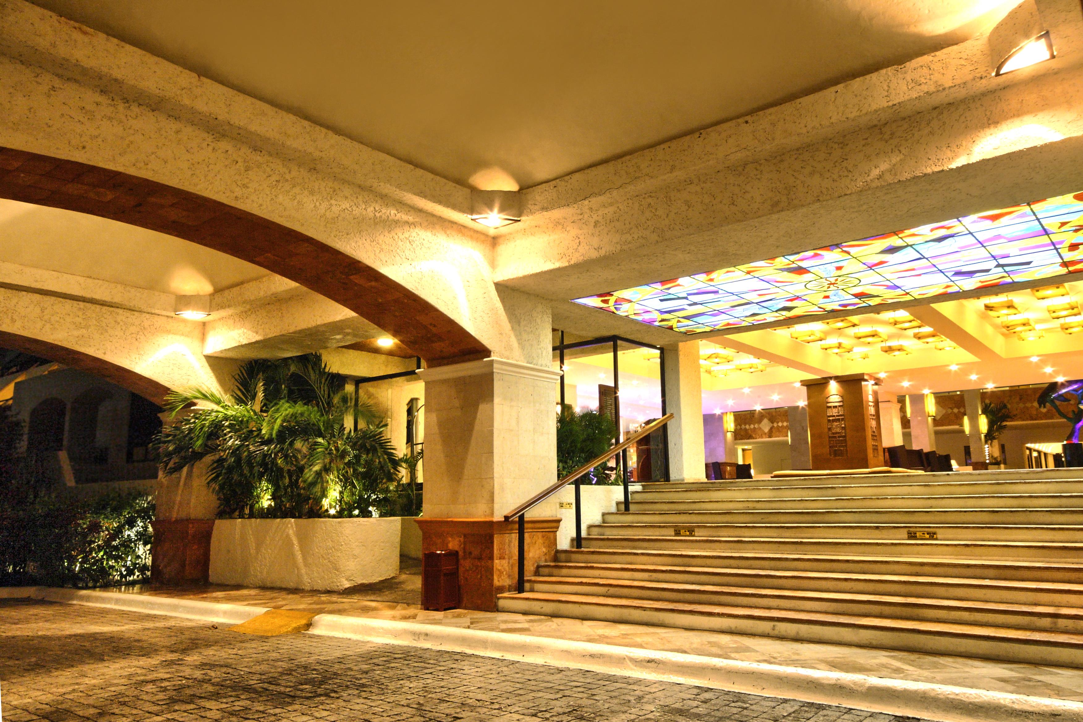 Golden Parnassus Resort & Spa (Adults Only) Cancún Exteriör bild